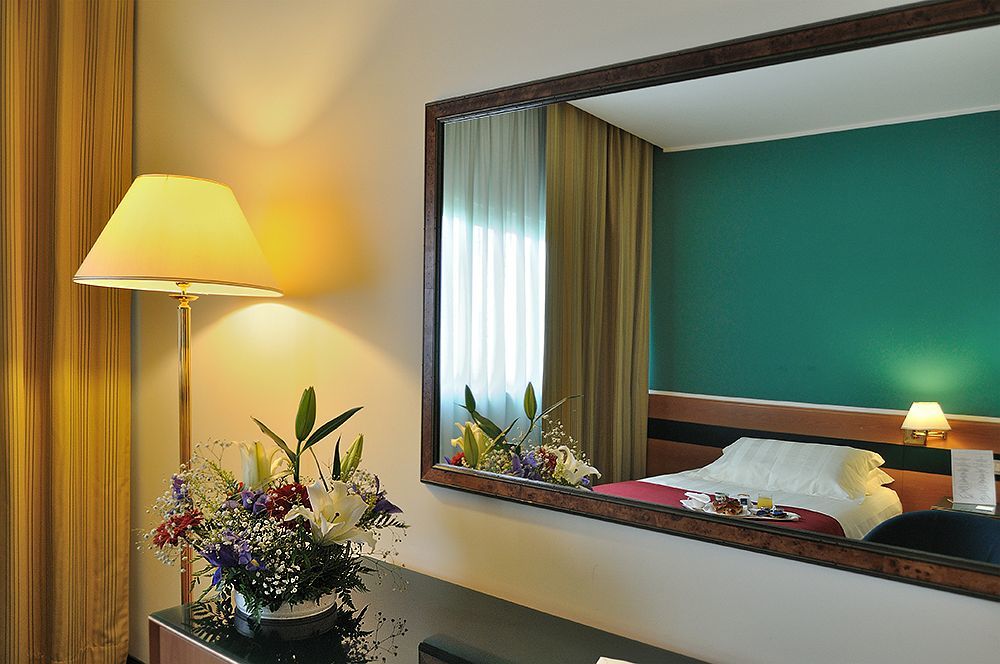 Bv Hotel Oly Рим Екстер'єр фото