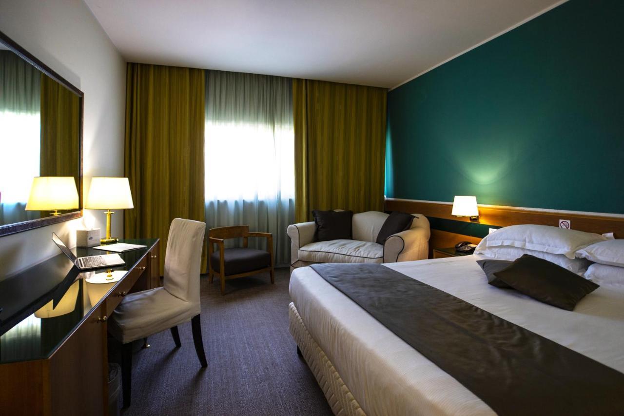Bv Hotel Oly Рим Екстер'єр фото